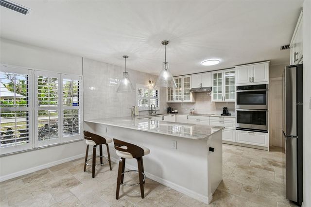 4312 W BEACH PARK DRIVE, Tampa, FL 33609