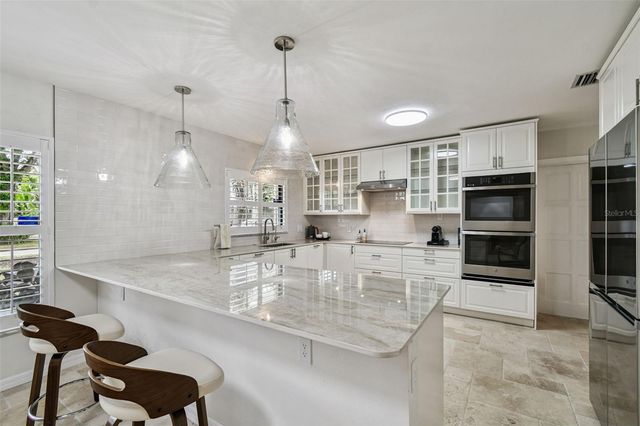 4312 W BEACH PARK DRIVE, Tampa, FL 33609