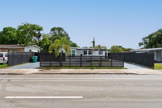 272 NW 31st ave, Fort Lauderdale, FL 33311
