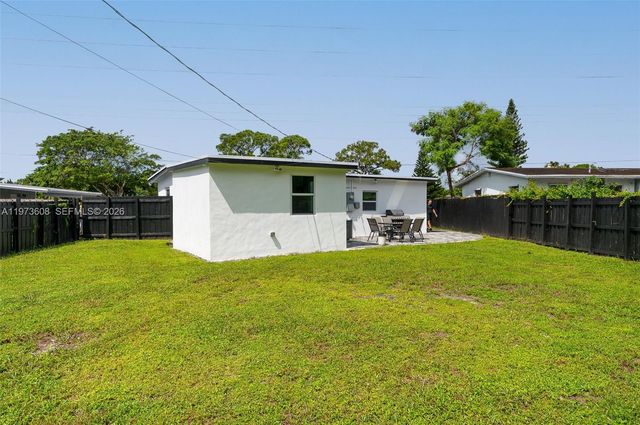 272 NW 31st ave, Fort Lauderdale, FL 33311