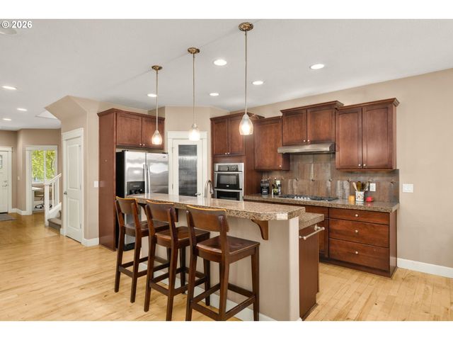 1322 Se 194TH Pl, Camas, WA 98607