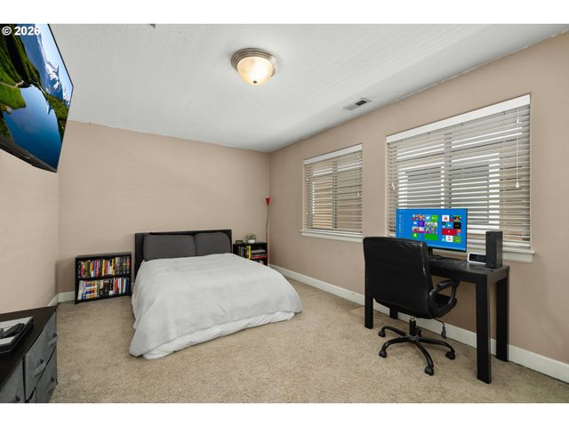 1322 Se 194TH Pl, Camas, WA 98607
