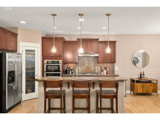 1322 Se 194TH Pl, Camas, WA 98607