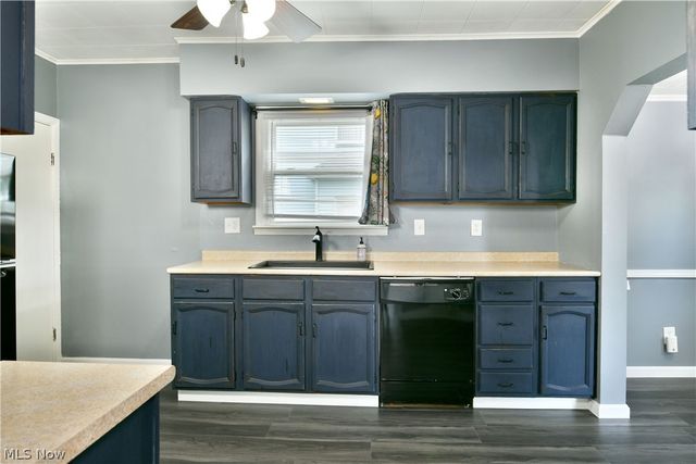 124 Lincoln Avenue, Niles, OH 44446