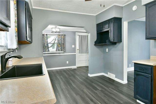 124 Lincoln Avenue, Niles, OH 44446
