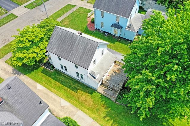 124 Lincoln Avenue, Niles, OH 44446