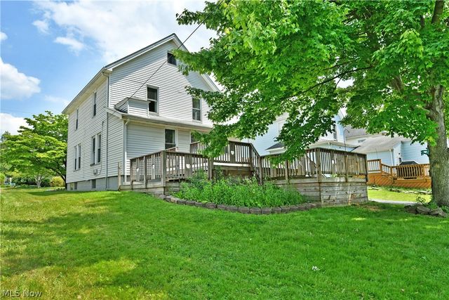124 Lincoln Avenue, Niles, OH 44446