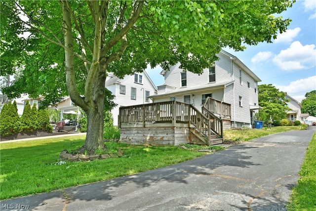 124 Lincoln Avenue, Niles, OH 44446