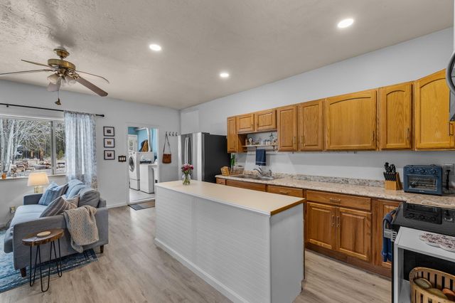 16122 Lava Drive, La Pine, OR 97739