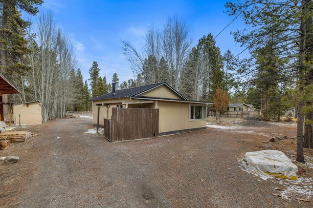 16122 Lava Drive, La Pine, OR 97739