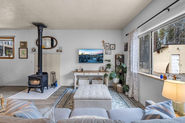 16122 Lava Drive, La Pine, OR 97739