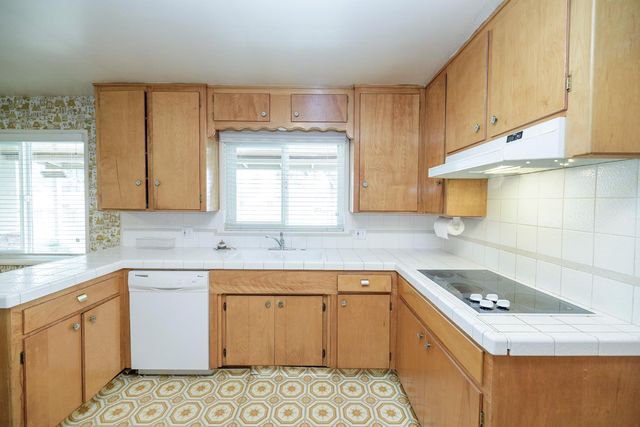 1205 N Central Ave, Modesto, CA 95351