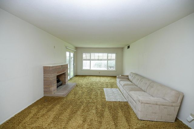 1205 N Central Ave, Modesto, CA 95351