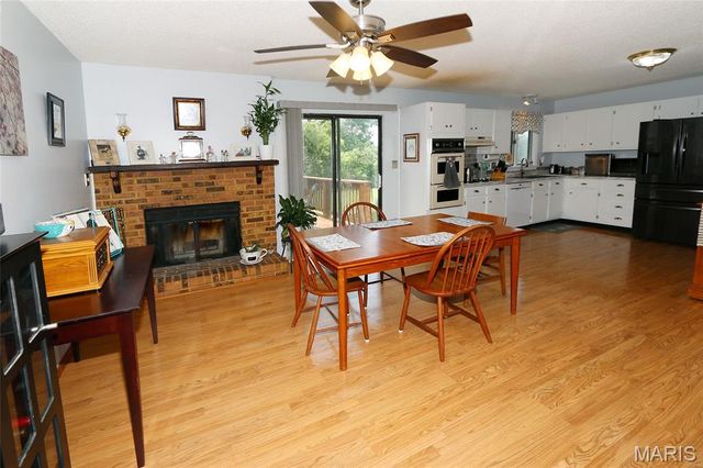 6726 Christina Marie Lane, Hazelwood, MO 63042
