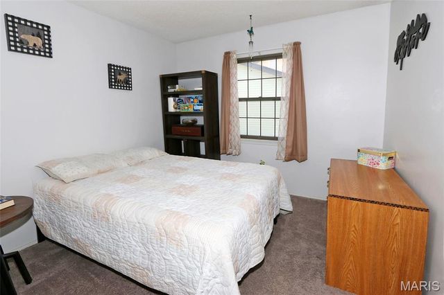 6726 Christina Marie Lane, Hazelwood, MO 63042