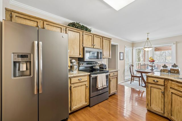 1128 Stillhouse Rd, White House, TN 37188