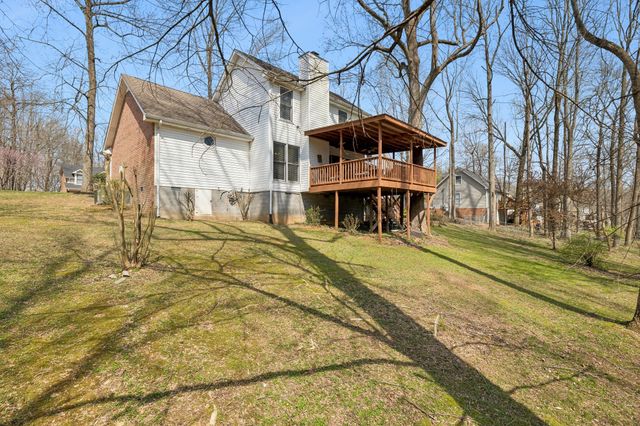 1128 Stillhouse Rd, White House, TN 37188