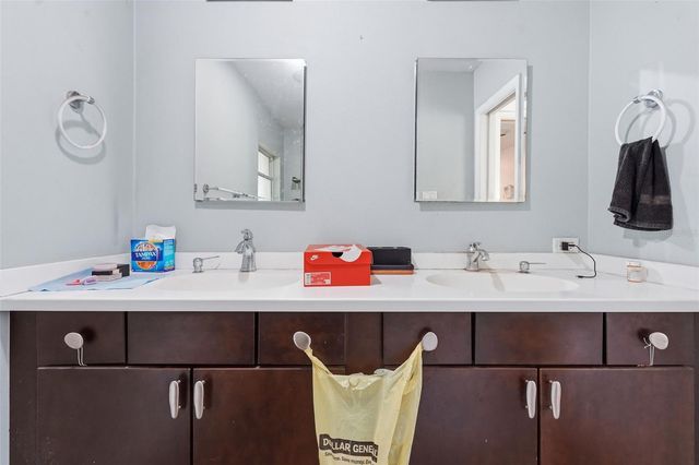 832 S PARSONS AVENUE, Brandon, FL 33511