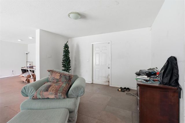 832 S PARSONS AVENUE, Brandon, FL 33511