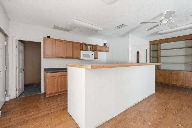 832 S PARSONS AVENUE, Brandon, FL 33511