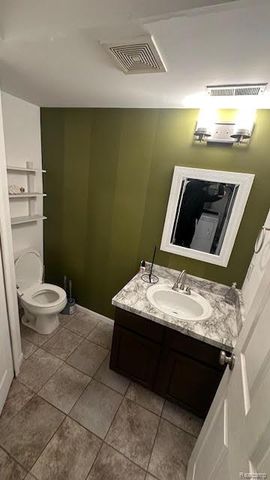 1724 Campau Farms Circle, Detroit, MI 48207