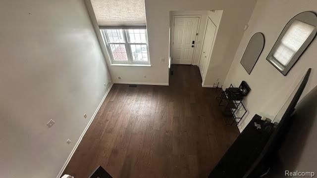 1724 Campau Farms Circle, Detroit, MI 48207