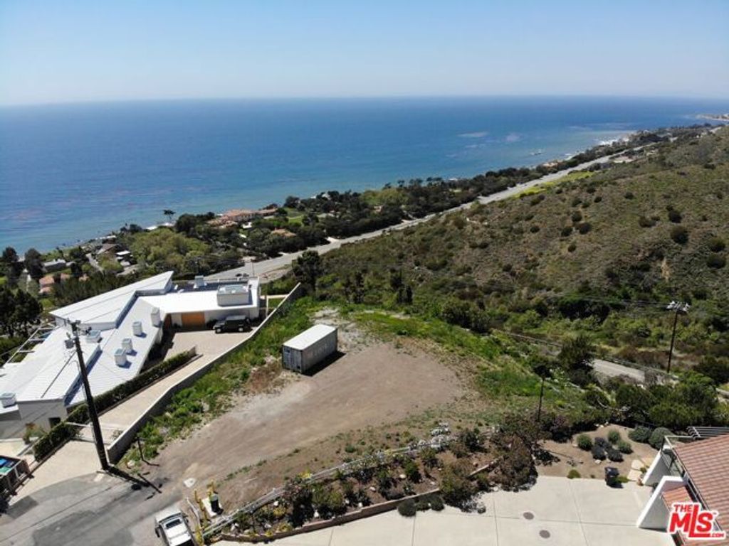 32933 Calle De La Burrita, Malibu, CA 90265