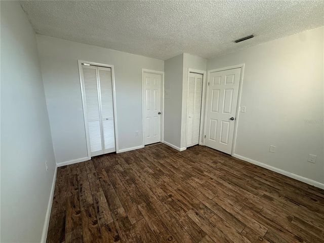 9013 WESTCHESTER CIRCLE 26, Tampa, FL 33604