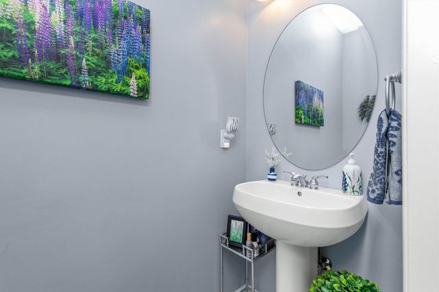 1620 Pinewood Court SW, Altoona, IA 50009