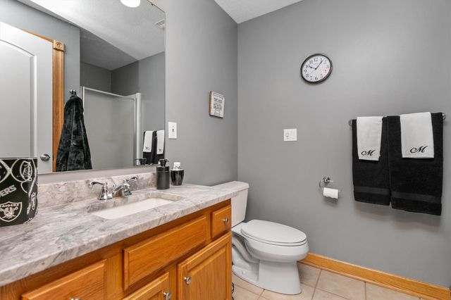 1620 Pinewood Court SW, Altoona, IA 50009