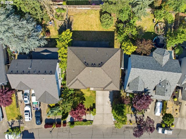 10680 Sw SUMMER LAKE Dr, Portland, OR 97223