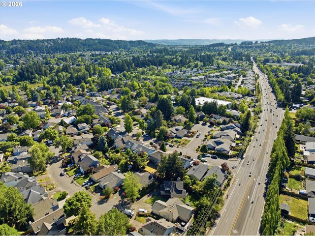 10680 Sw SUMMER LAKE Dr, Portland, OR 97223