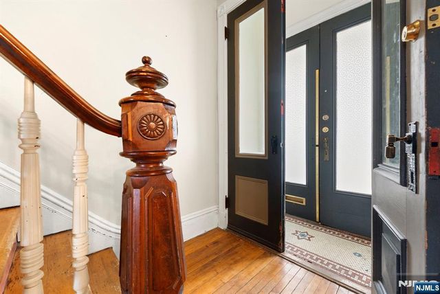 340 Ogden Avenue, Jersey City, NJ 07307