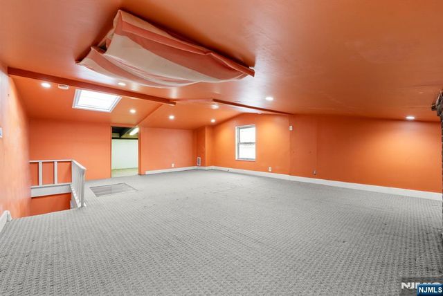 340 Ogden Avenue, Jersey City, NJ 07307