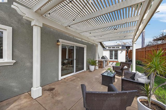 732 Hazel St, Livermore, CA 94550