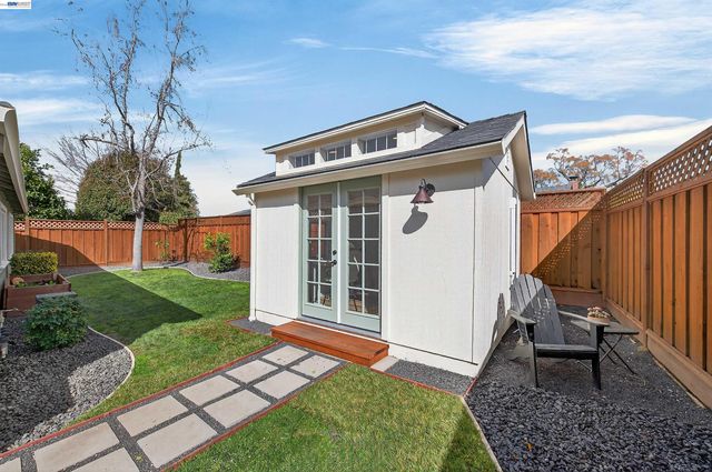 732 Hazel St, Livermore, CA 94550