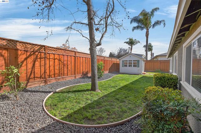 732 Hazel St, Livermore, CA 94550