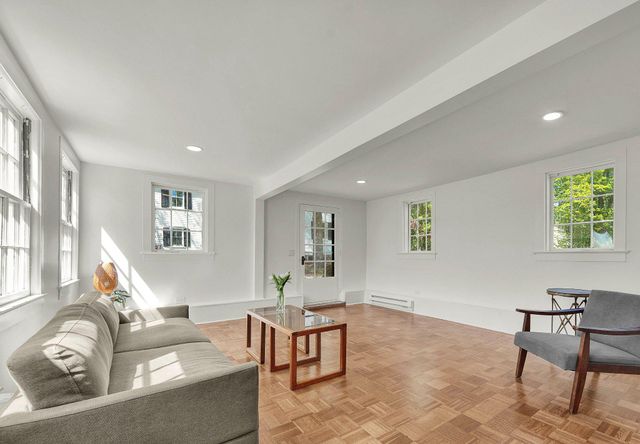 117 HOPEWELL ROCKY HILL ROAD, Hopewell, NJ 08525
