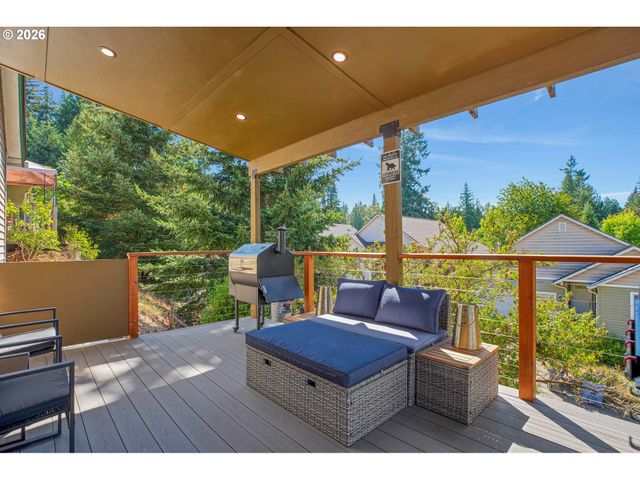 38766 BARLOW Pkwy, Sandy, OR 97055