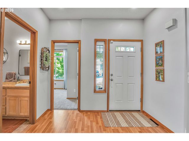 38766 BARLOW Pkwy, Sandy, OR 97055