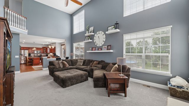 10667 Santa Fe Trail, Huntley, IL 60142