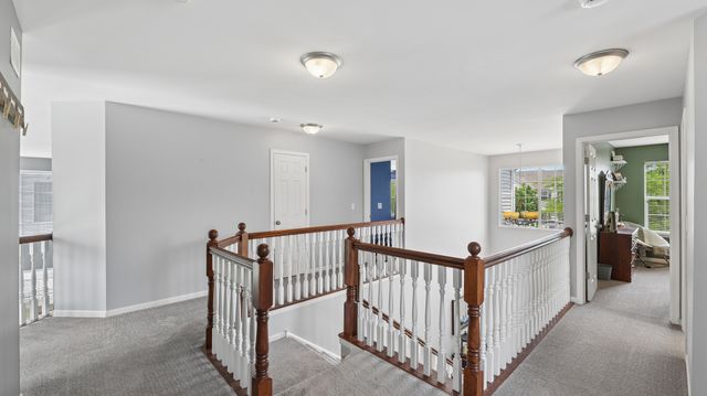 10667 Santa Fe Trail, Huntley, IL 60142