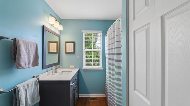 10667 Santa Fe Trail, Huntley, IL 60142