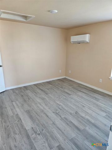 208 Northside Drive, Harker Heights, TX 76548