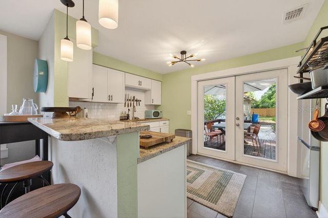 413 W NORTH BAY STREET, Tampa, FL 33603