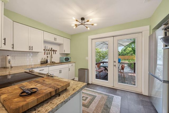 413 W NORTH BAY STREET, Tampa, FL 33603
