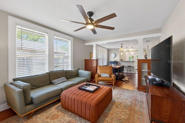 413 W NORTH BAY STREET, Tampa, FL 33603