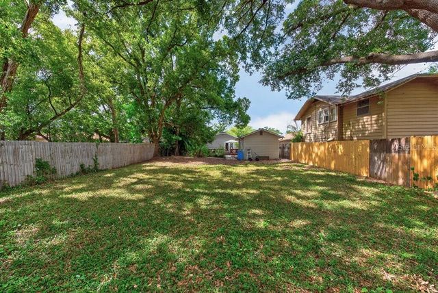 413 W NORTH BAY STREET, Tampa, FL 33603