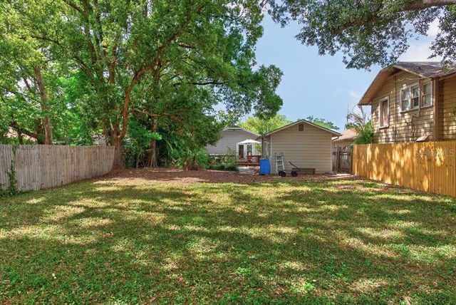 413 W NORTH BAY STREET, Tampa, FL 33603