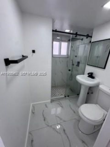 290 NW 45th Ave ., Miami, FL 33126